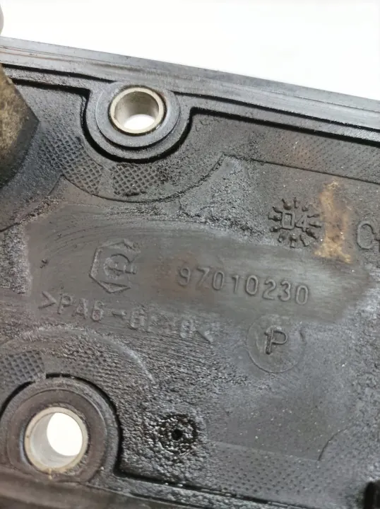 Venttiilikansi OEM 97010230 2.0 16V Peugeot 307:lle image 4