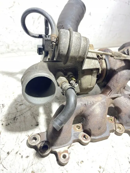 Käytetty Volvo OE 30650975 turboahdin image 3