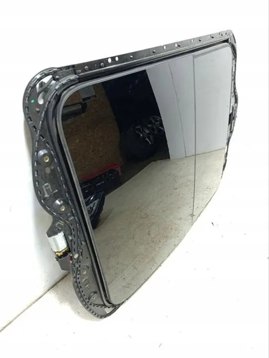 Glasdach Maserati LEVANTE 2017 OEM 06700753880 image 3