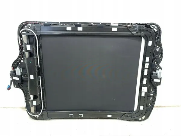 Glasdach Maserati LEVANTE 2017 OEM 06700753880 image 4