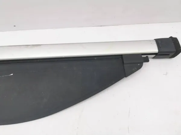 Rodillo de maletero Hyundai Santa Fe 2013 OEM AMD153745 image 3