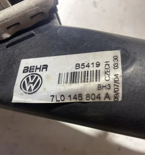 Porsche Cayenne 955 Intercooler OEM 7L0145804A image 5