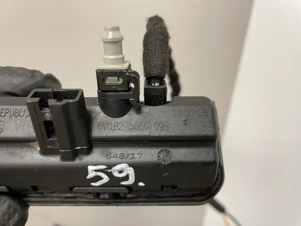 OEM 6V0827566G Peräkamera Kahva Skoda Fabia III image 4