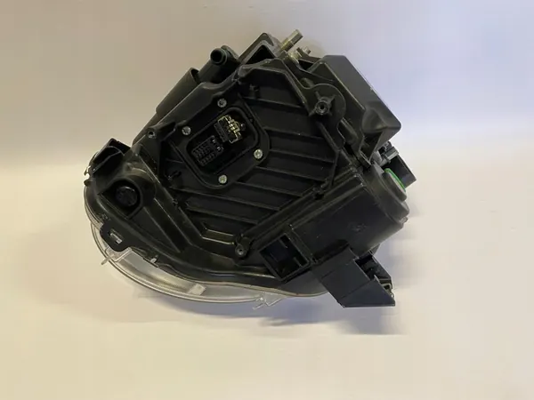 Farol Xenon Direito Fiat 500 image 8