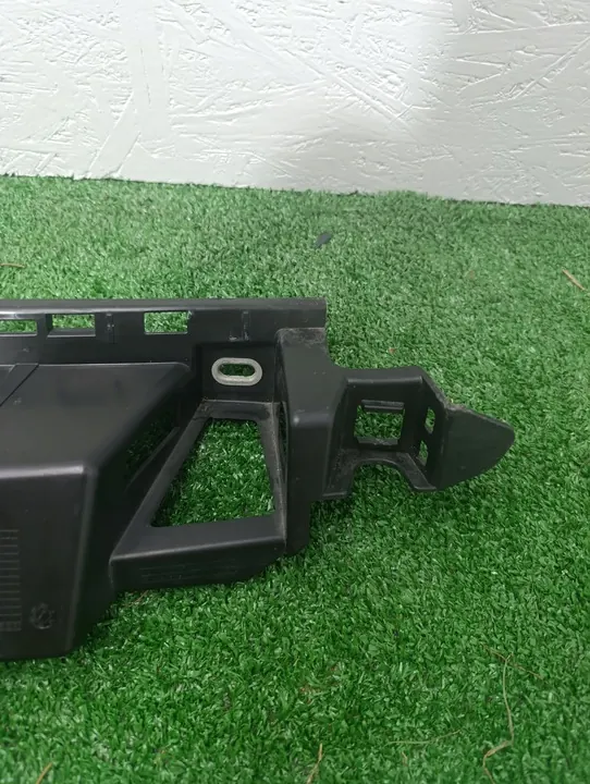 MERCEDES GLE 166 Mittfäste Bakre Stötfångare OEM image 9