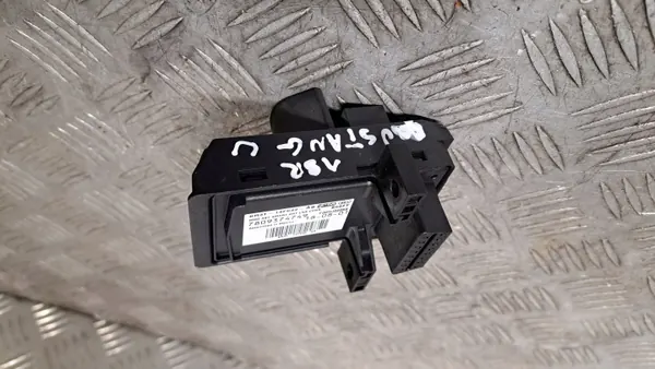 Ford Mustang OBD-moduuli OEM KR3T14F642-AB image 5