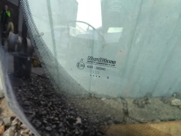 OEM SZYBA PRZÓD PRZEDNIA CZOŁOWA SEAT TOLEDO 3 III 2004- image 6