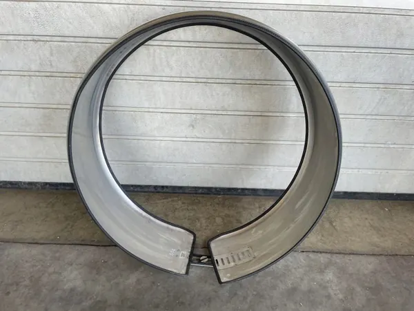 Cache Roue de Secours Mercedes W463 OEM A4638901600 image 2