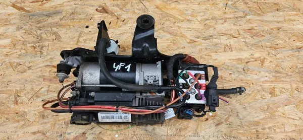Audi A6 C6 Veringcompressor OEM 4F0616005E image 2