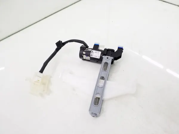 BMW OE Sitzmotor 939500108 für 7er G11/G12 image 2