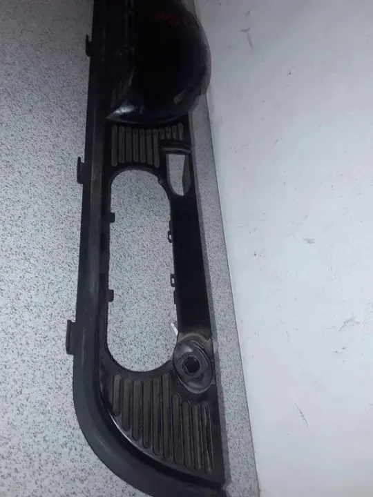 Grille de coffre BMW 3 Cabrio E46 OEM 51488204279 image 4
