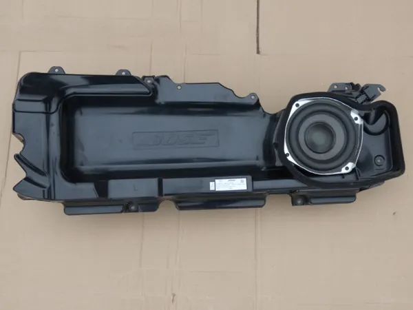 Audi A6 C6 Bose framvänster högtalare OEM 4F0035381D image 2