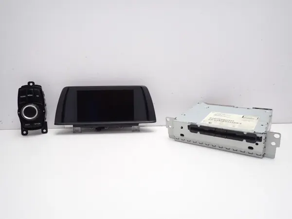 OEM 9262753 Fabriks-CD-radio med läsare BMW 3 F30 image 2
