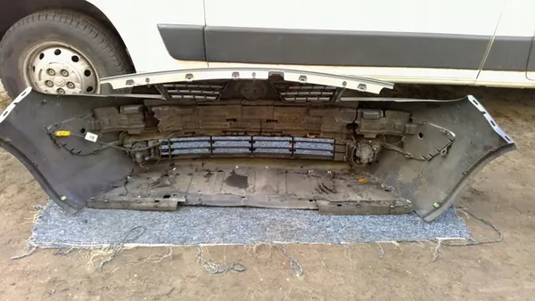 Paraurti anteriore Renault Scenic II 2002-2006 image 4