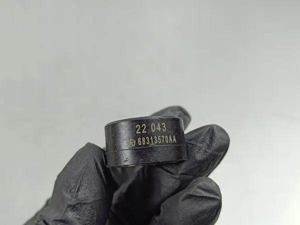 Sensor de batida Jeep Grand Cherokee 2022 68313570AA image 4