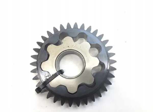 Engranaje bomba aceite MAN OEM 51051040251 - Usado image 3
