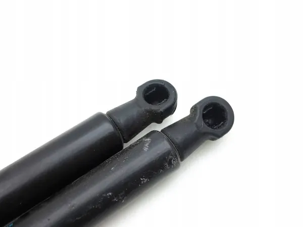 Audi A5 2019 Actionneur de capot gauche OEM 8W0823359B image 4