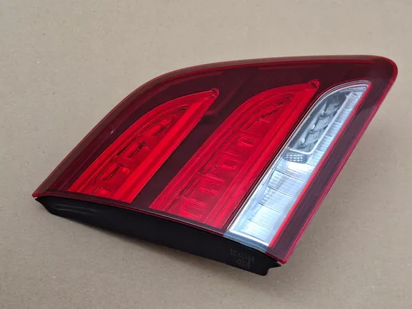 Luz trasera izquierda Mercedes GLE W166 A1669065901 image 4