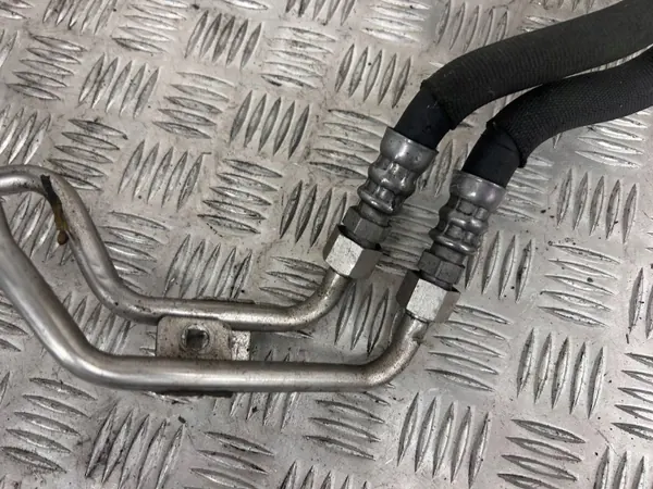 Durite de refroidissement huile boîte OEM 8K0317818DH image 6