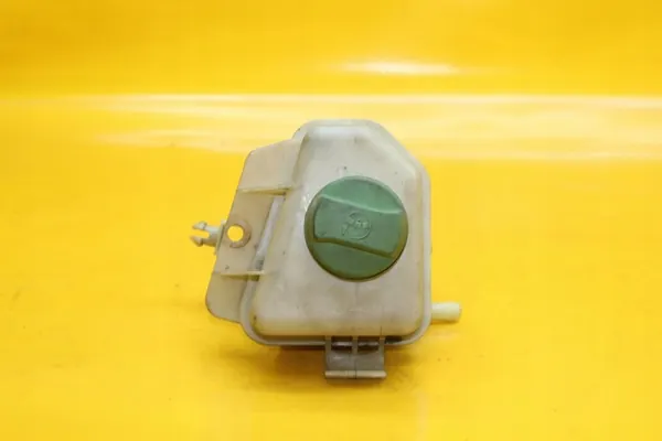 Stuurbekrachtigingsreservoir VW Transporter T5 image 3