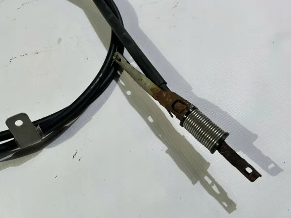 Câble de frein à main OEM 6447008 Dodge Durango 2014- image 5