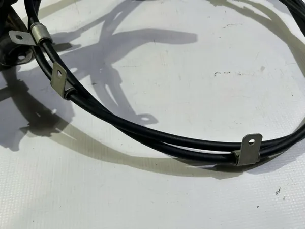 Câble de frein à main OEM 6447008 Dodge Durango 2014- image 6