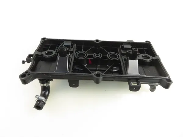 Nissan Kleppendeksel OEM POKRYWA ZAWORÓW - Gebruikt image 6