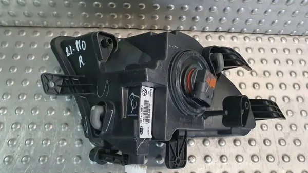 VW JETTA farol de neblina direito 5C7941700P image 6