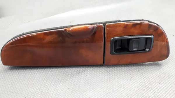 Cinzeiro traseiro esquerdo OEM 374106-0181 para Lexus GS300 image 6
