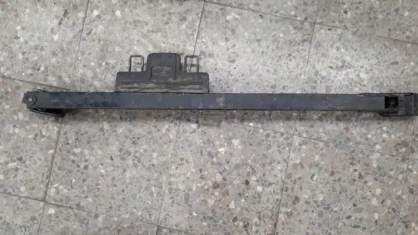 OEM 7700303755 Katkonnivelkiinnike Renault Kangoo I:lle image 5