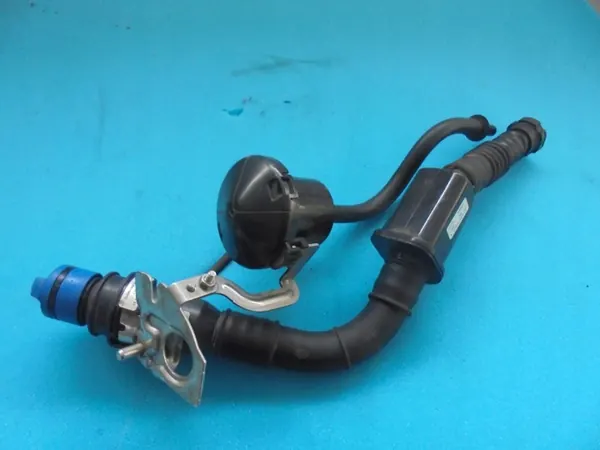 Tuyau de Remplissage Réservoir AdBlue OEM A213 Mercedes Classe E image 2