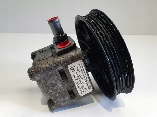 Volvo XC90 2.5 T Bomba de Direção Assistida OEM 8683377 image 6