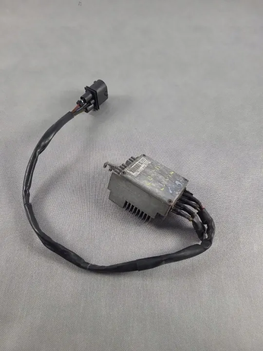 Audi Fläktmodul OEM 8E0959501R - Begagnat Skick image 2