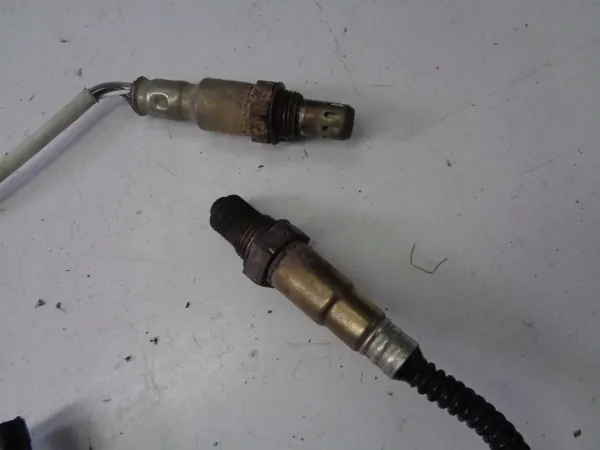 Sensores Lambda Nissan Juke I Lift F15 1.2 DiG-T 2015 image 3