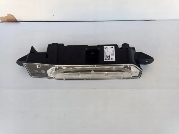 BMW Z4 G29 peruutusvalo OEM H3745045109 image 3