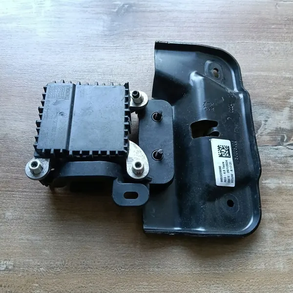 Radar Distronic OEM 9852539080 - Käytetty Peugeot OE image 8