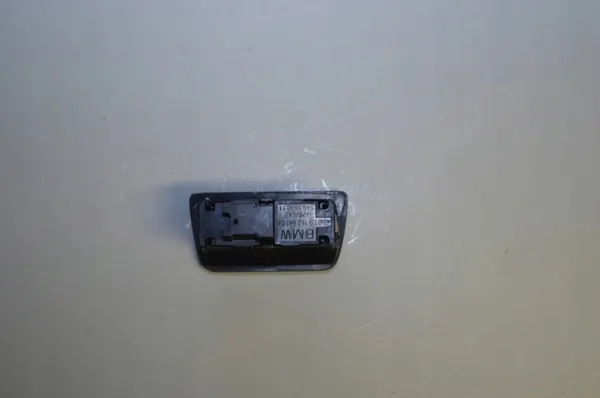 BMW 5 Touring F11 kofferbakopener set OEM 51247208371 image 7