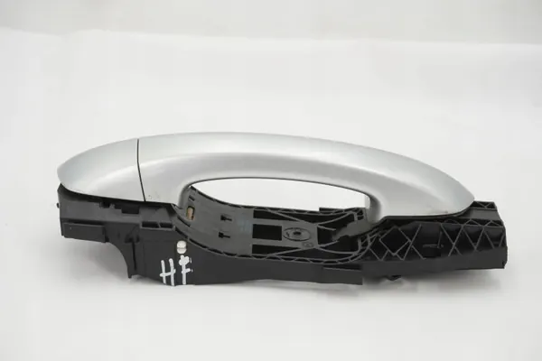 OEM 5L0837885C Höger Fram Ytterhandtag image 4
