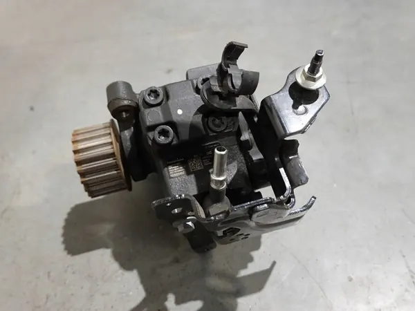 Hochdruckkraftstoffpumpe Nissan Juke I 1.5 DCI OEM image 2