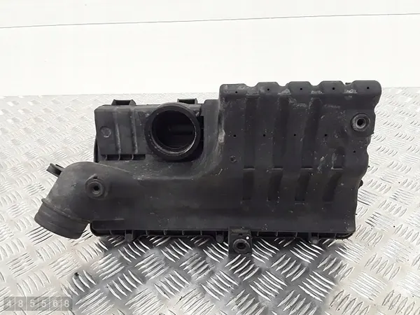 Ilmaottofilterin laatikko VW Golf VI 2009 1400 bensiini zsb036129611cd image 4