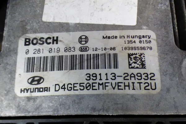 Motorsteuergerät OEM 39113-2A932 für Hyundai i30 II 1.6CRDI image 3