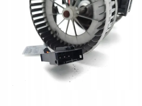 BMW 6 Series Blower Motor 645Ci 245kW (333 HP) image 6