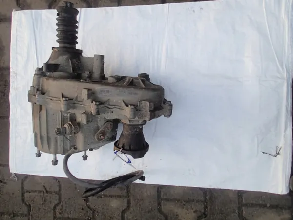 Boîte de transfert Jeep Cherokee KJ OEM P52853123AD image 6