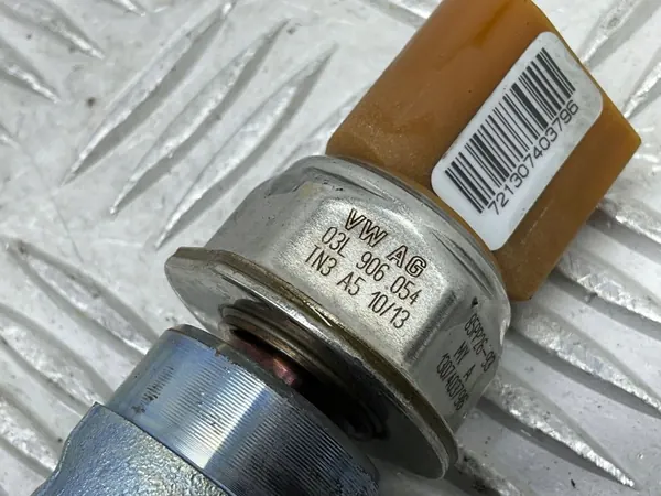 Régulateur pression carburant OEM 03L130089J Audi Q3 image 5