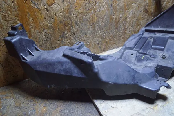 Support de phare droit Renault Megane III Lift 622227190R image 3