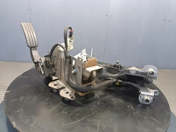 OEM Wrakowisko-27646- pedalen voor Renault Megane III 1.5 DCI image 4
