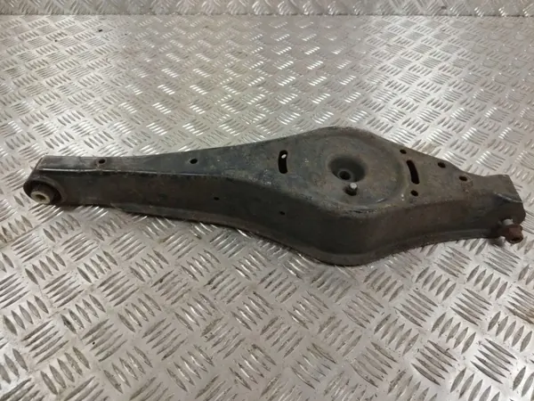 Support ressort arrière droit OEM 43LT0UMFAB image 2
