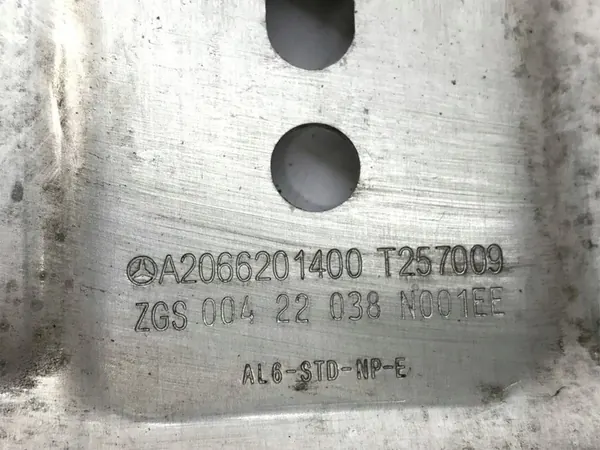 MERCEDES C-KLASA W206 A206 Rinforzo Anteriore image 7