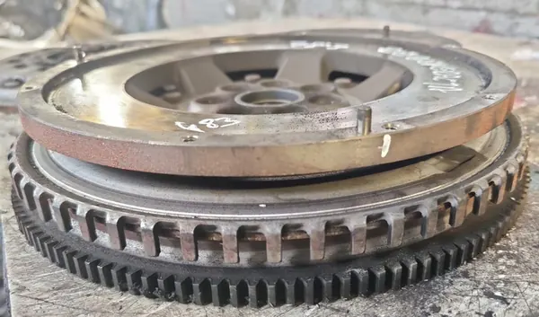 RENAULT LAGUNA II 2.0T Kaksoismassavanne 8200279195 image 2