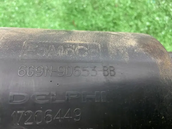 Filtro de carbón usado OEM LR003486 para Jaguar F-Pace image 3